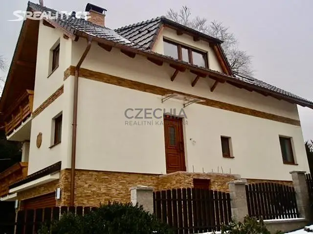 Pronájem  rodinného domu 300 m², pozemek 850 m², Řevnice, okres Praha-západ