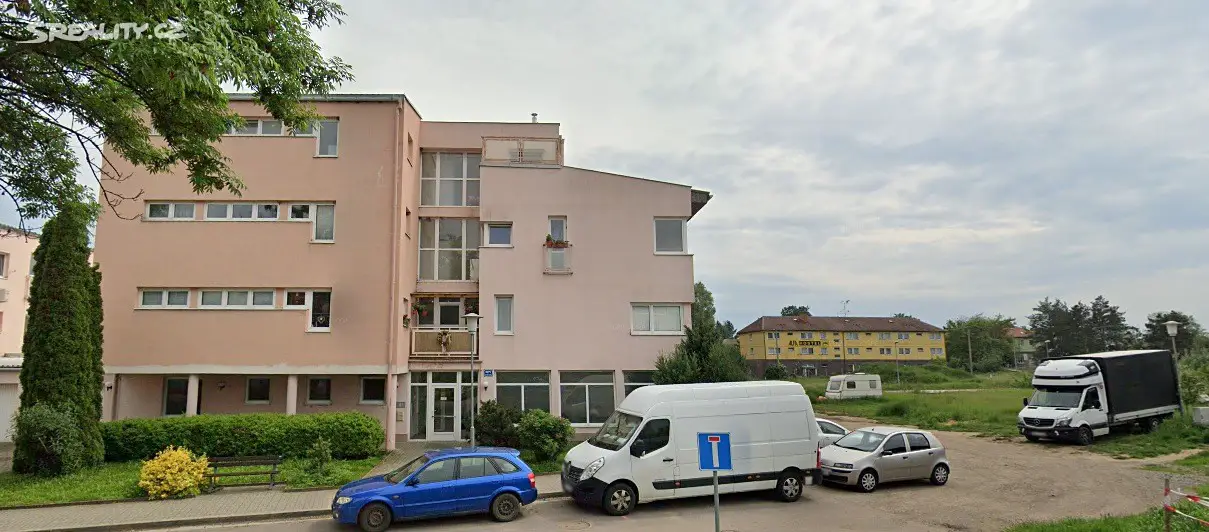 Prodej bytu 1+kk 26 m², Znojemská, Pohořelice