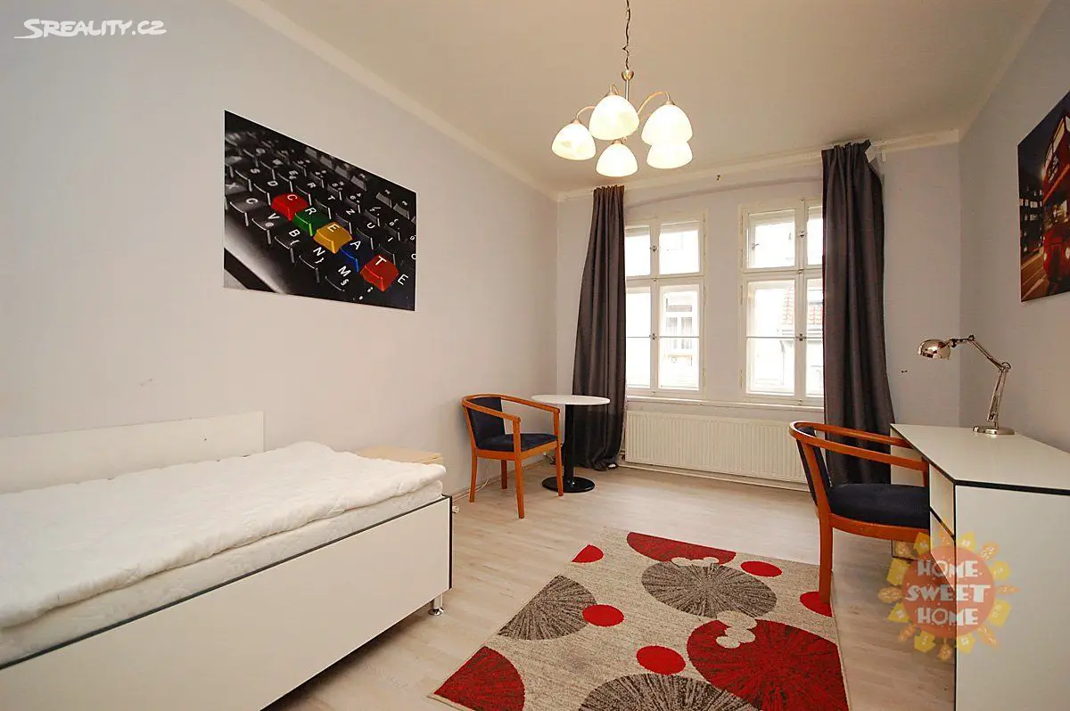 Pronájem bytu 1+1 29 m², Cimburkova, Praha 3 - Žižkov