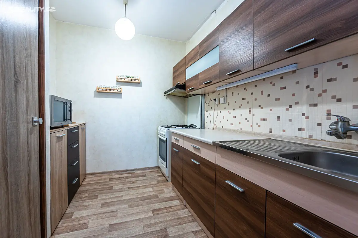 Prodej bytu 3+kk 64 m², Ke škole, Praha 4 - Chodov