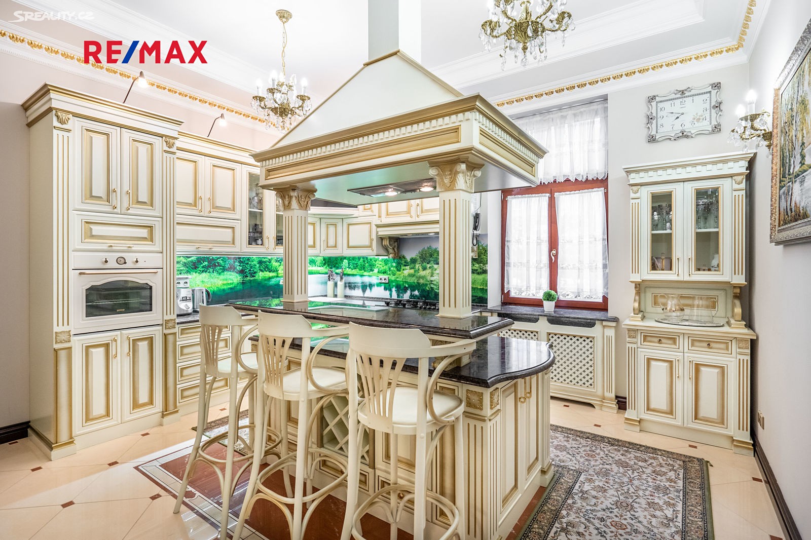 Prodej  rodinného domu 1 000 m², pozemek 715 m², Svahová, Karlovy Vary