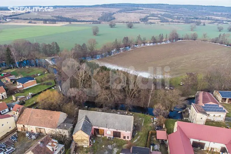 Prodej  stavebního pozemku 1 558 m², Bdeněves, okres Plzeň-sever