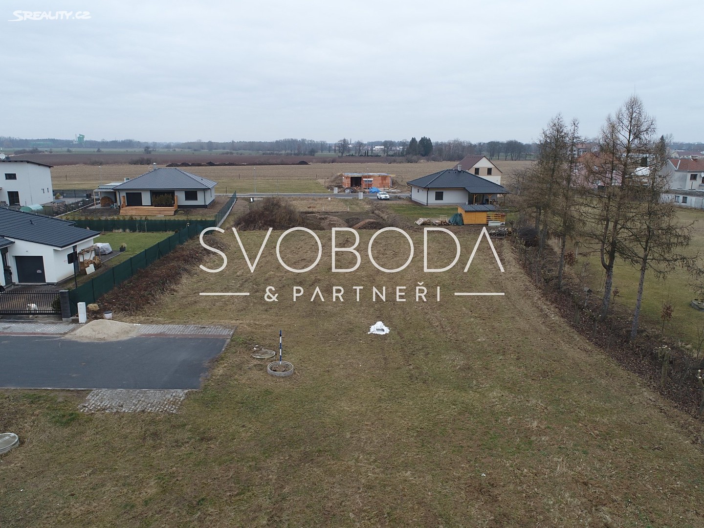 Prodej  stavebního pozemku 1 329 m², Opatovice nad Labem - Pohřebačka, okres Pardubice