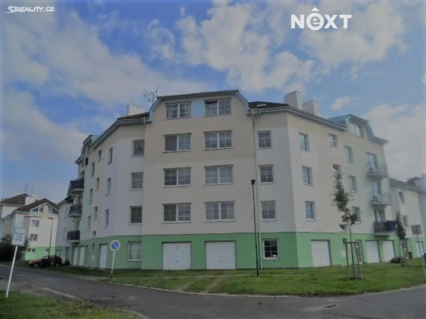 Pronájem bytu 1+1 42 m², Nerudova, Sezemice