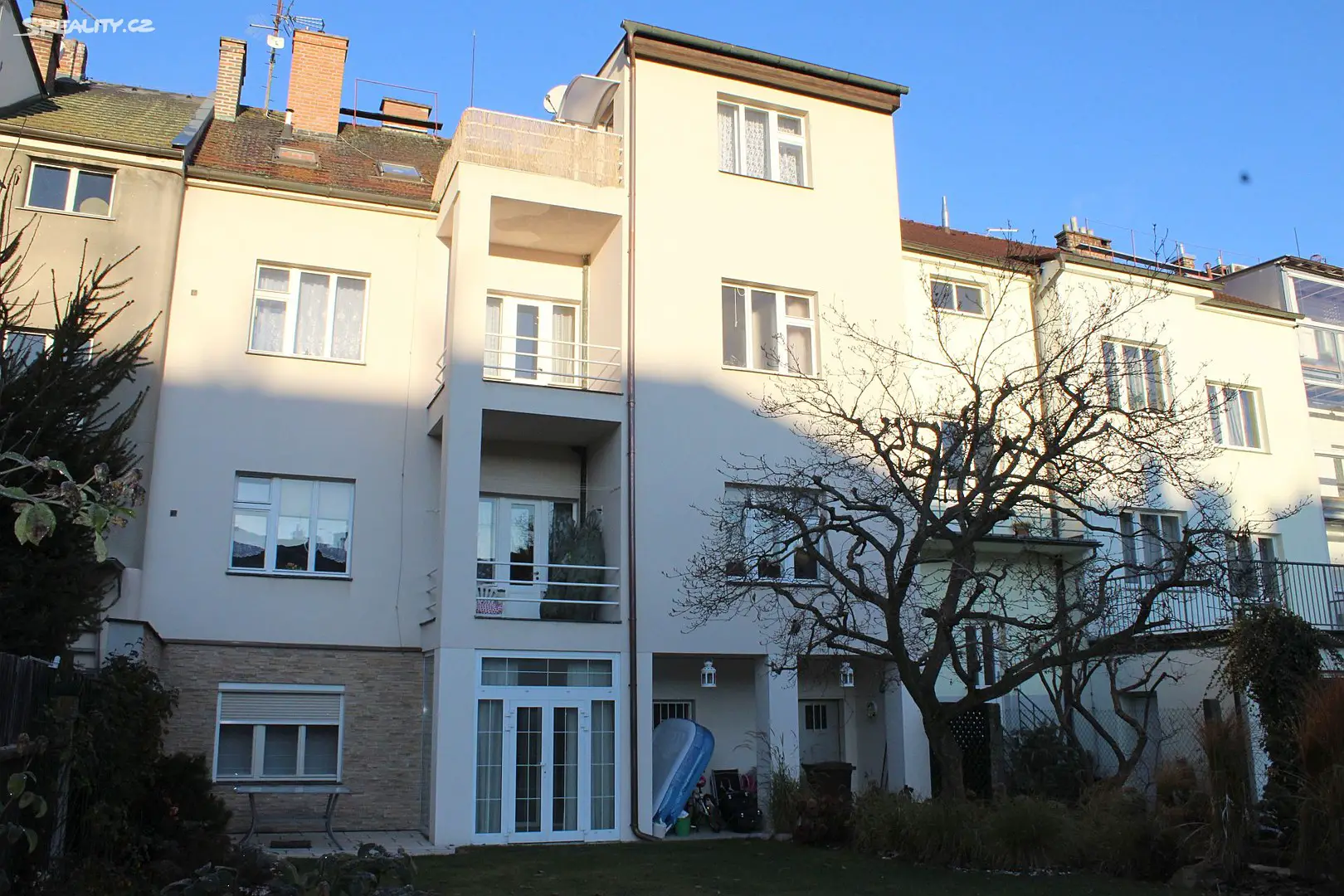 Pronájem bytu 1+kk 26 m², Raisova, Plzeň - Jižní Předměstí