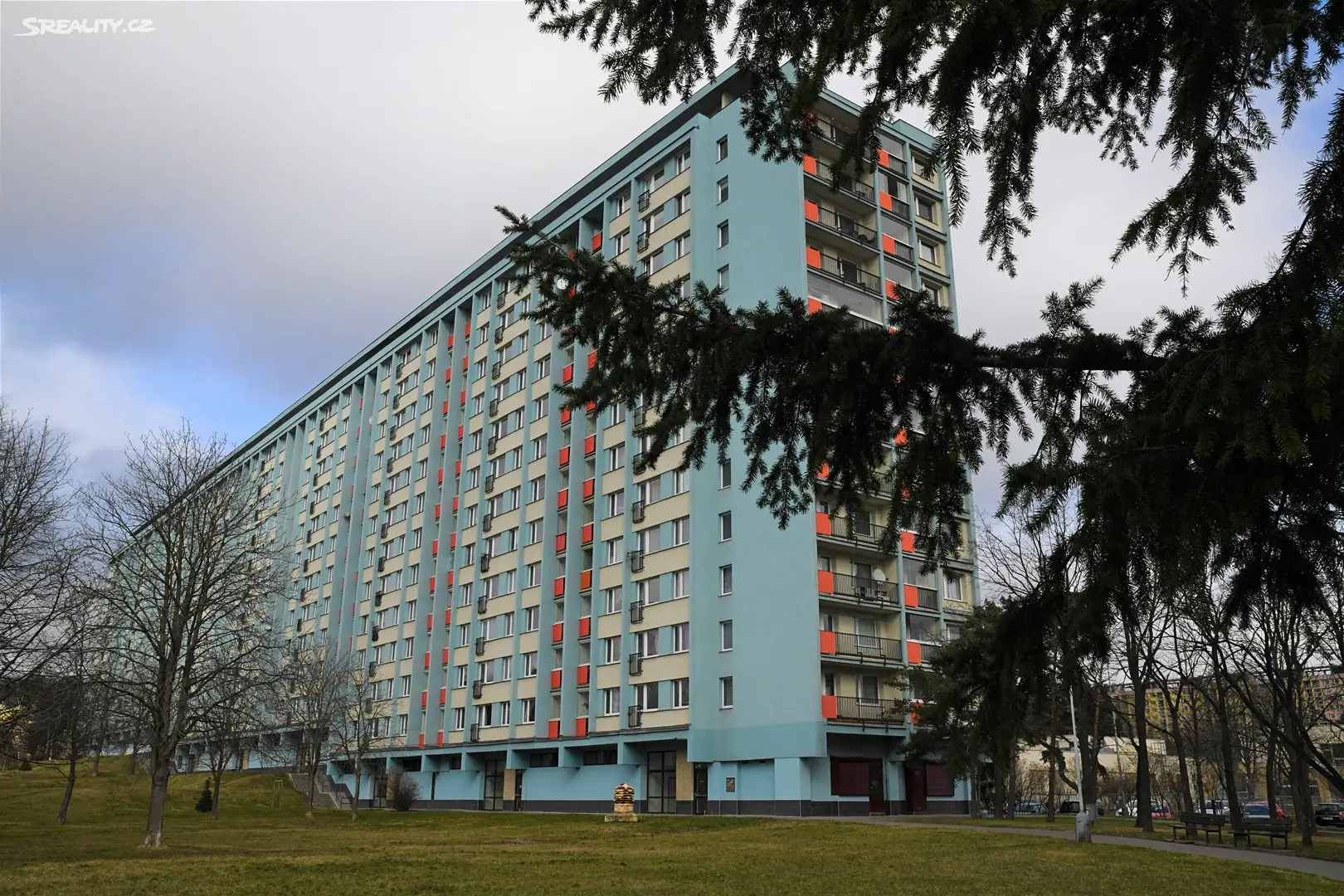 Pronájem bytu 1+kk 45 m², Šiškova, Praha 8 - Kobylisy