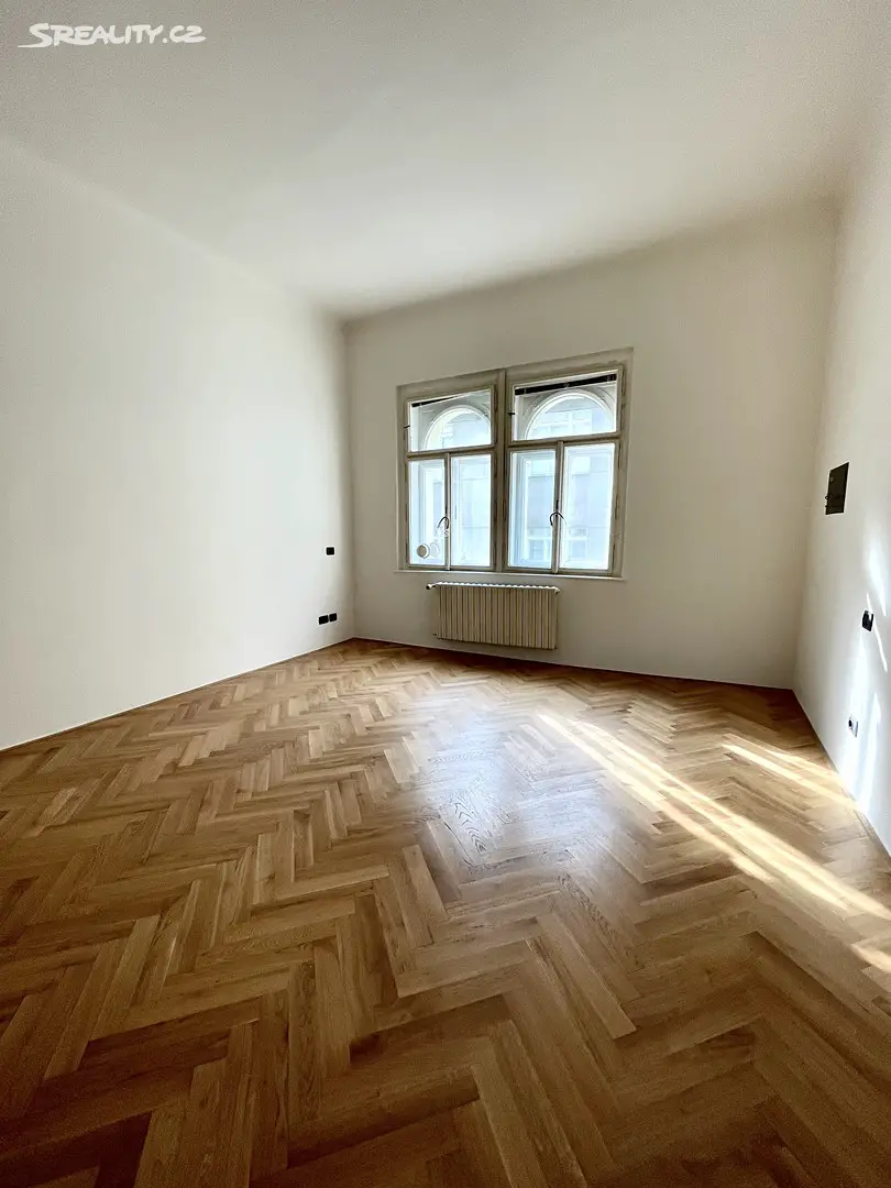 Pronájem bytu 3+1 110 m², Benediktská, Praha 1 - Staré Město