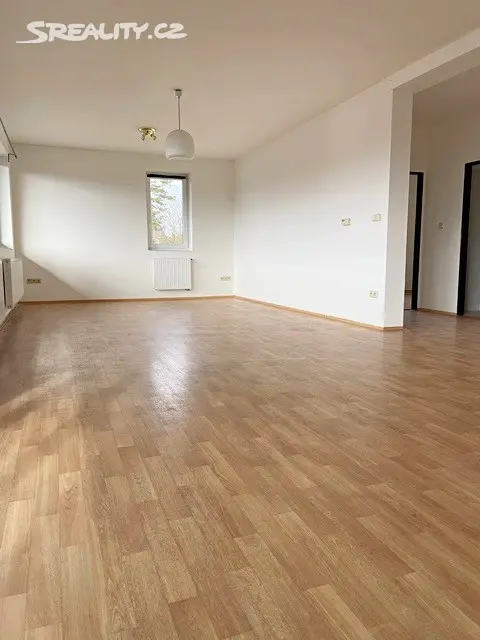 Pronájem bytu 4+1 128 m², Bukovany, okres Benešov