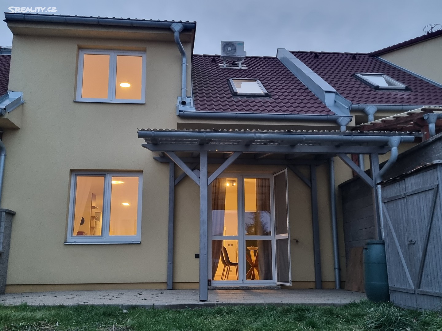 Prodej  rodinného domu 110 m², pozemek 180 m², Nový Šaldorf-Sedlešovice - Nový Šaldorf, okres Znojmo
