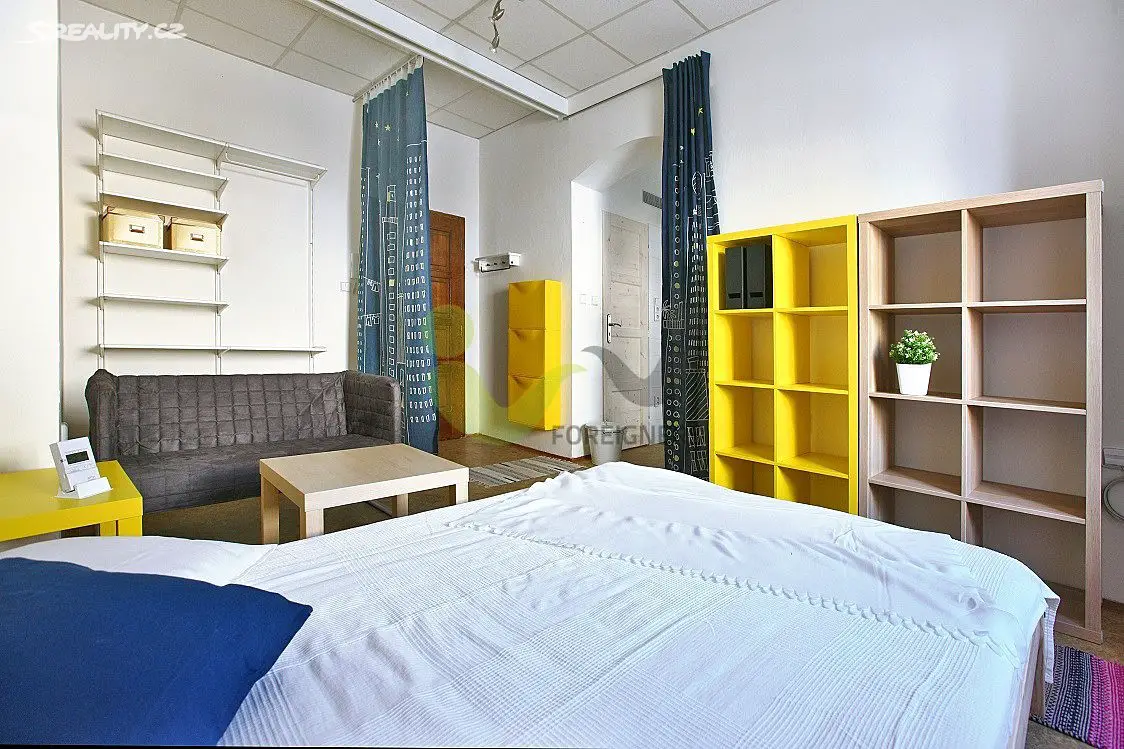 Pronájem bytu 1+kk 40 m², Kapucínská, Olomouc