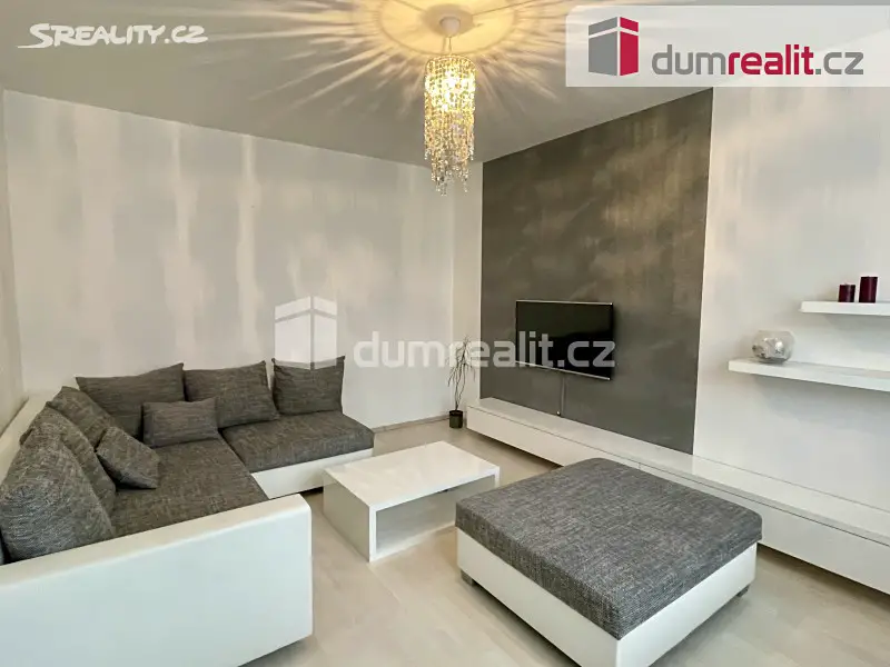 Pronájem bytu 2+1 59 m², Kpt. Jaroše, Mikulov