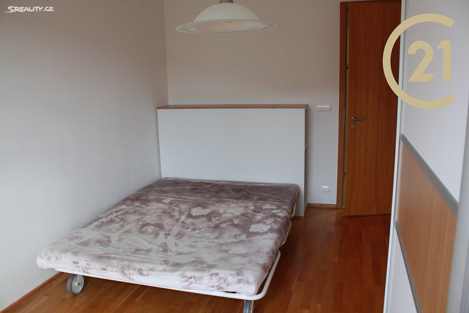 Pronájem bytu 2+kk 47 m², Linhartova, Praha 5 - Košíře