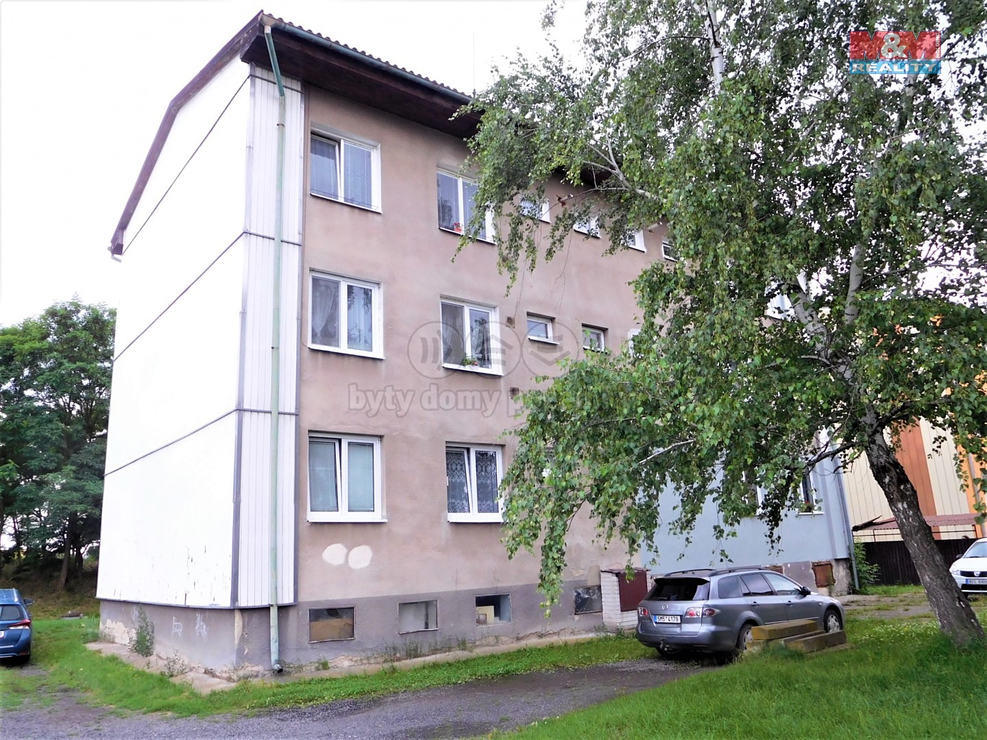 Prodej bytu 3+1 76 m², Dobroměřice, okres Louny