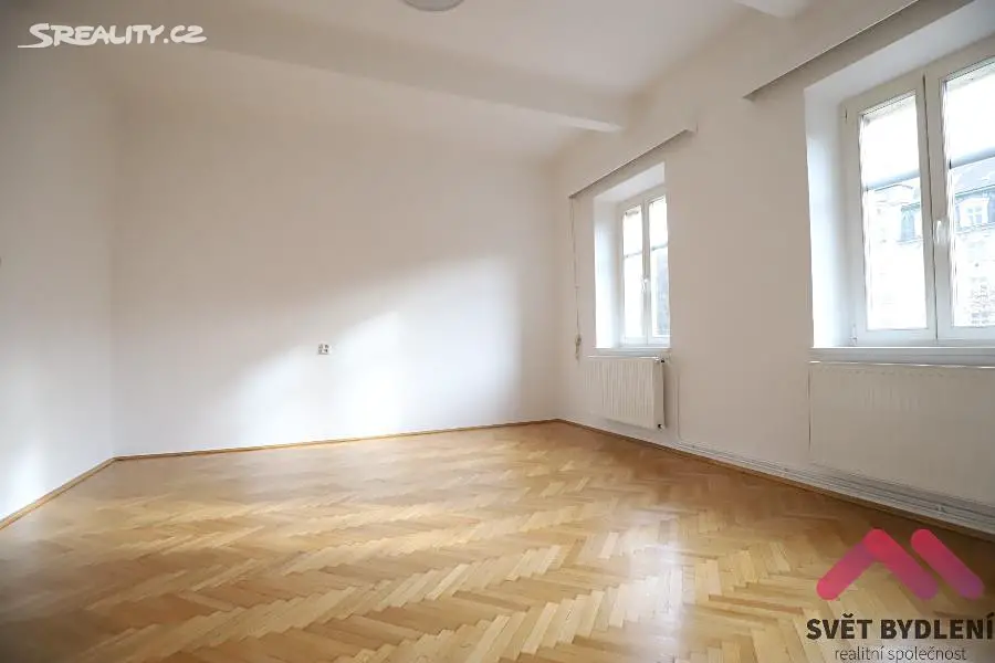Pronájem bytu 2+kk 40 m², Jaromírova, Praha 2 - Nusle