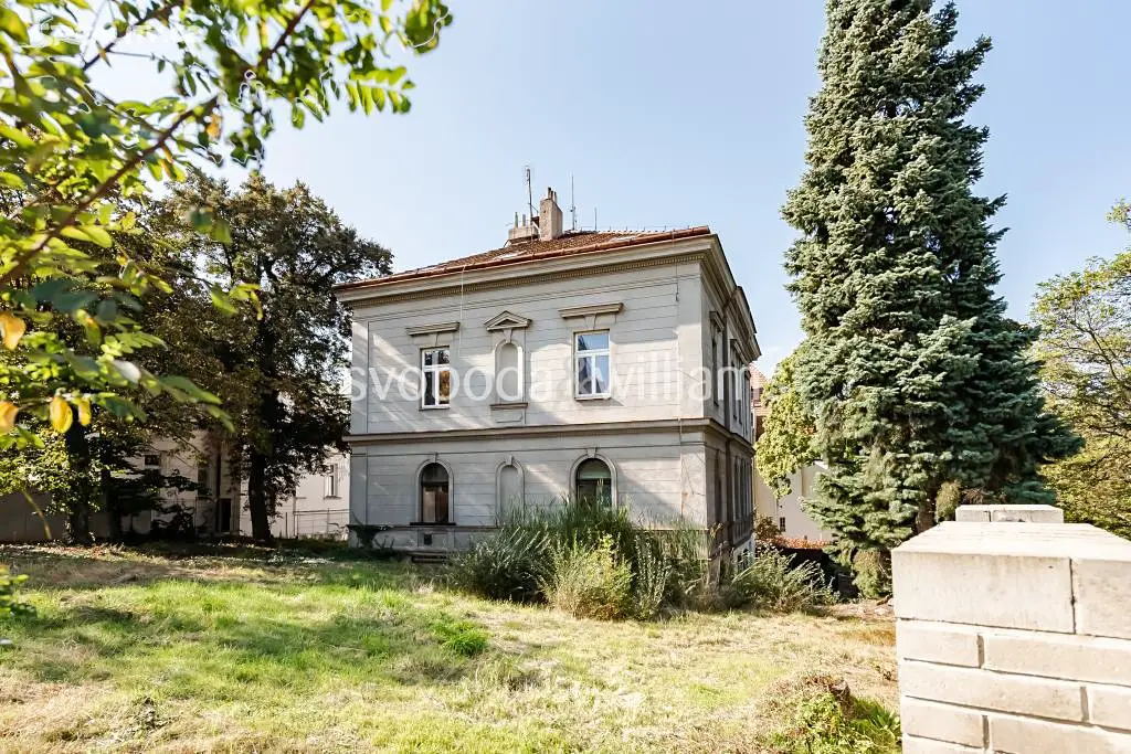 Prodej  rodinného domu 674 m², pozemek 761 m², Praha 6 - Bubeneč