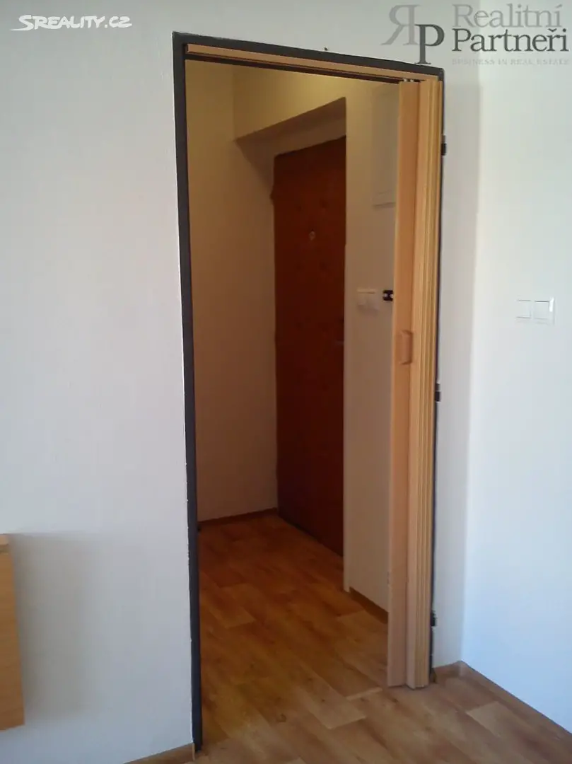 Pronájem bytu 1+1 30 m², Březová, okres Opava
