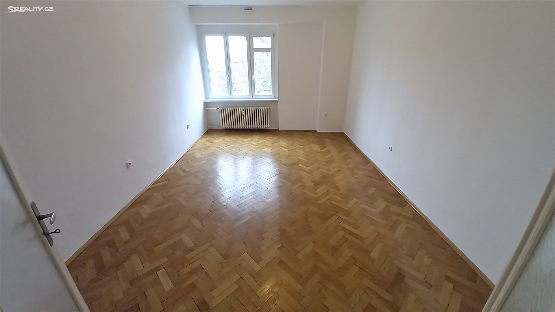 Pronájem bytu 2+1 89 m², Podolská, Praha 4 - Podolí