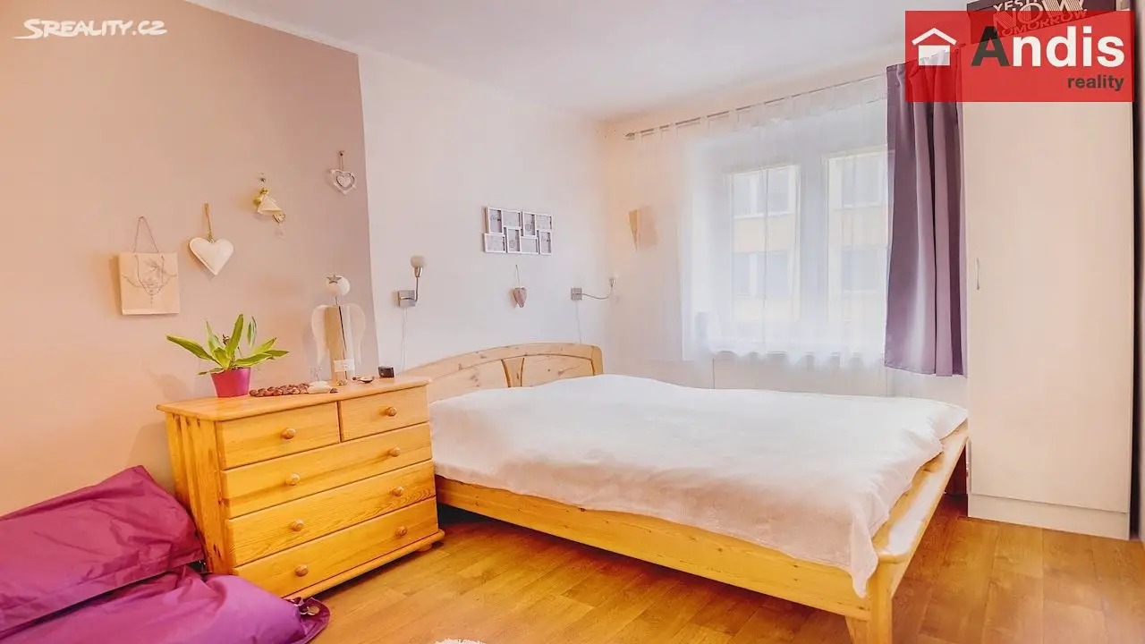 Prodej bytu 4+1 94 m² (Podkrovní), Nerudova, Děčín - Děčín I-Děčín