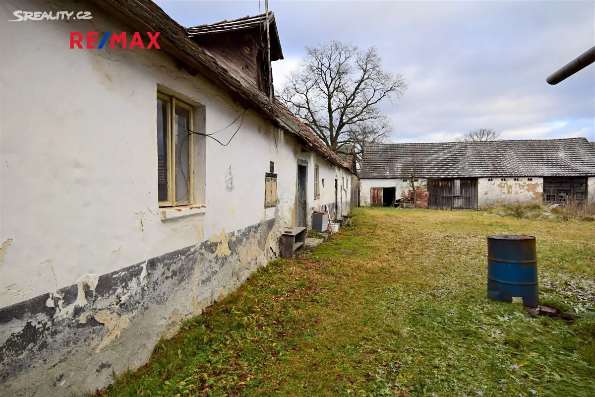Prodej  rodinného domu 150 m², pozemek 3 228 m², Drhovle - Pamětice, okres Písek