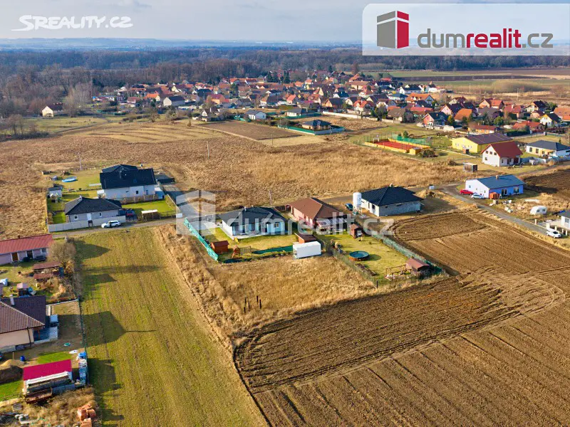 Prodej  stavebního pozemku 1 015 m², Tuhaň, okres Mělník