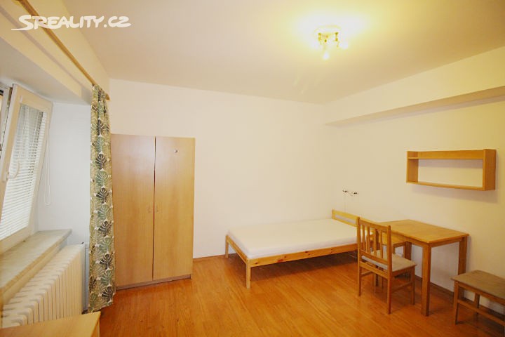 Pronájem bytu 1+kk 27 m², U Waltrovky, Praha 5 - Jinonice