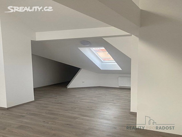 Pronájem bytu 2+1 130 m² (Loft), Palackého třída, Brno - Královo Pole
