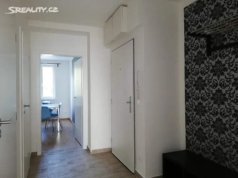 Pronájem bytu 2+1 62 m², Podbělohorská, Praha 5 - Smíchov