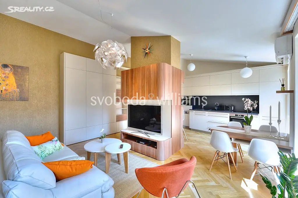 Pronájem bytu 2+kk 75 m², Soukenická, Praha 1 - Nové Město