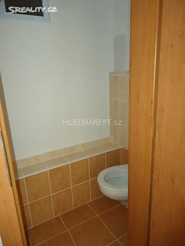 Pronájem bytu 2+kk 51 m², Na Veselí, Praha 4 - Nusle