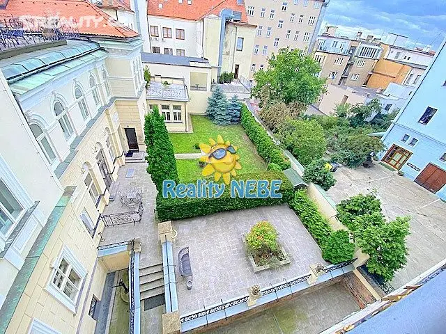 Pronájem bytu 3+1 139 m², Mezibranská, Praha 1 - Nové Město