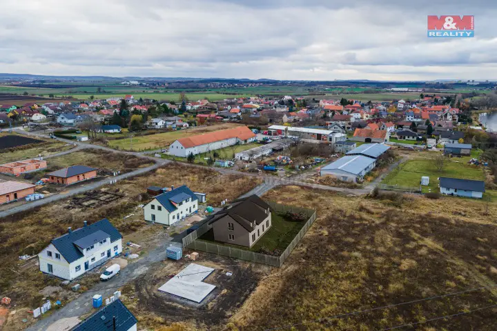 Okružní, Kostelec nad Labem, Mělník