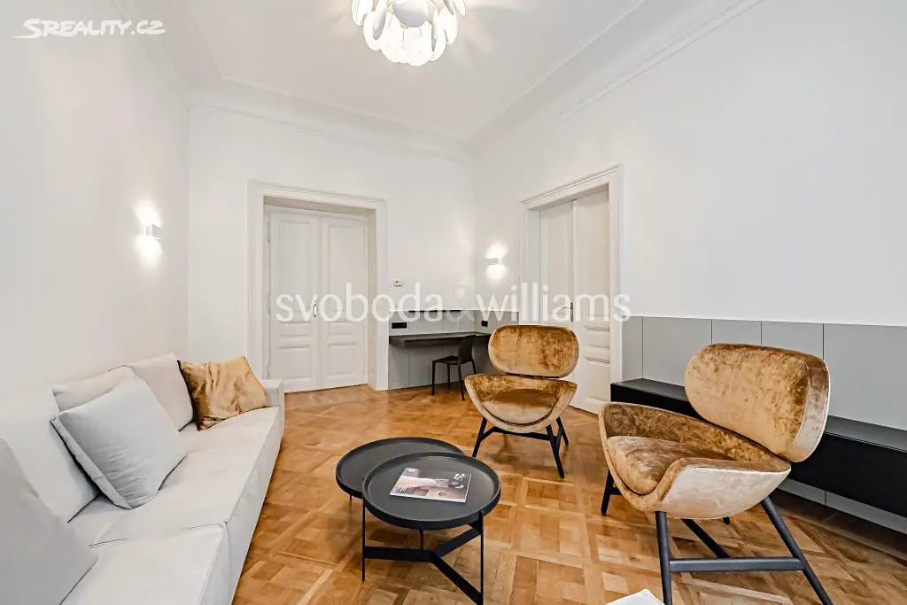 Prodej bytu 4+1 136 m², Melantrichova, Praha 1 - Staré Město