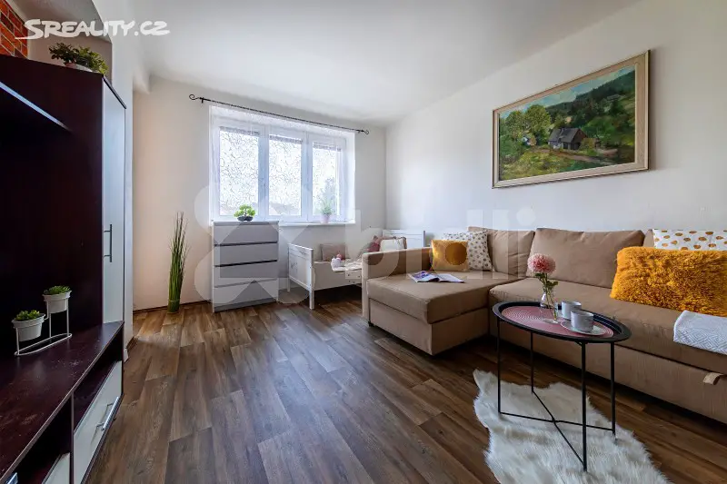 Prodej bytu 2+1 56 m², Pražská, Velké Přílepy