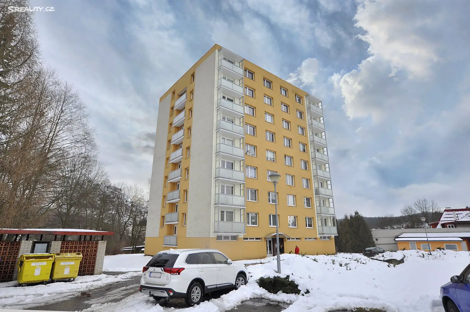 Prodej bytu 2+kk 37 m², Lomní, Trutnov - Dolní Předměstí