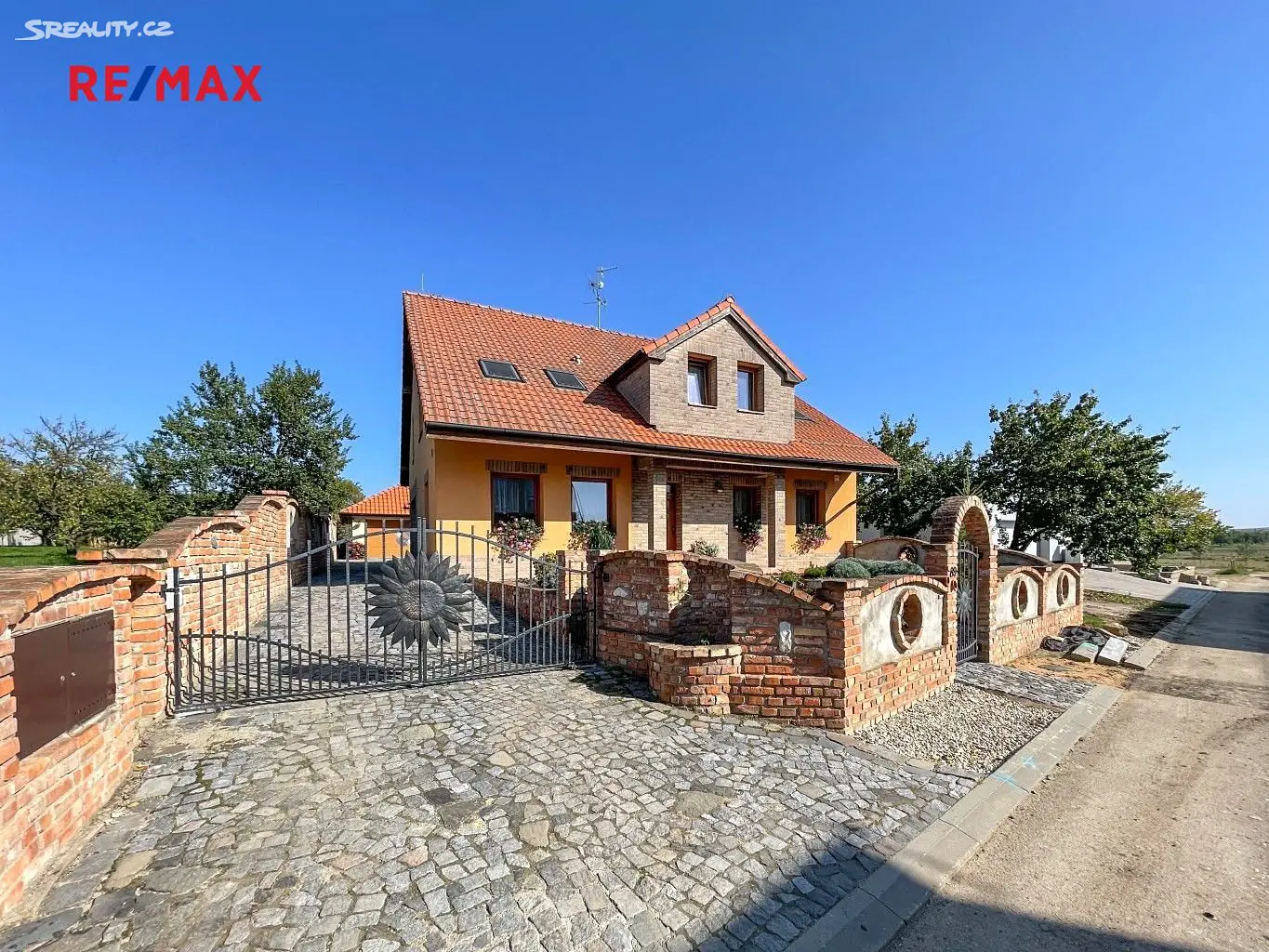 Prodej  rodinného domu 309 m², pozemek 842 m², Bořetice, okres Břeclav