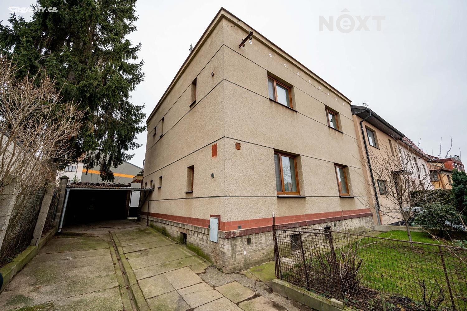 Prodej  rodinného domu 297 m², pozemek 306 m², Herbenova, Praha 10 - Hostivař