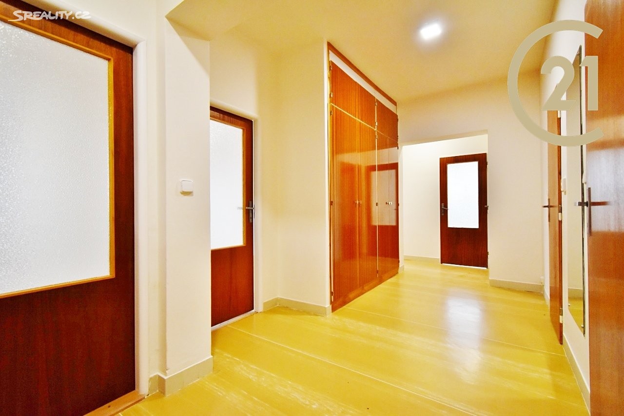 Pronájem bytu 3+1 113 m², Bohuslava Martinů, Brno - Stránice