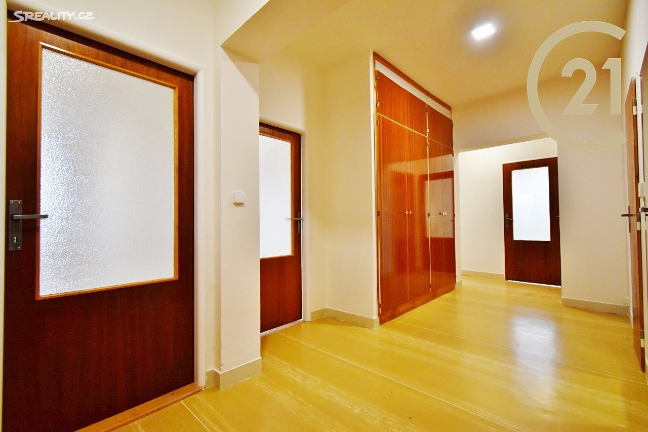 Pronájem bytu 3+1 113 m², Bohuslava Martinů, Brno - Stránice