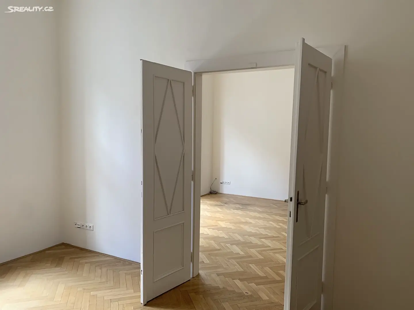 Pronájem bytu 4+kk 110 m², Kaprova, Praha 1 - Josefov