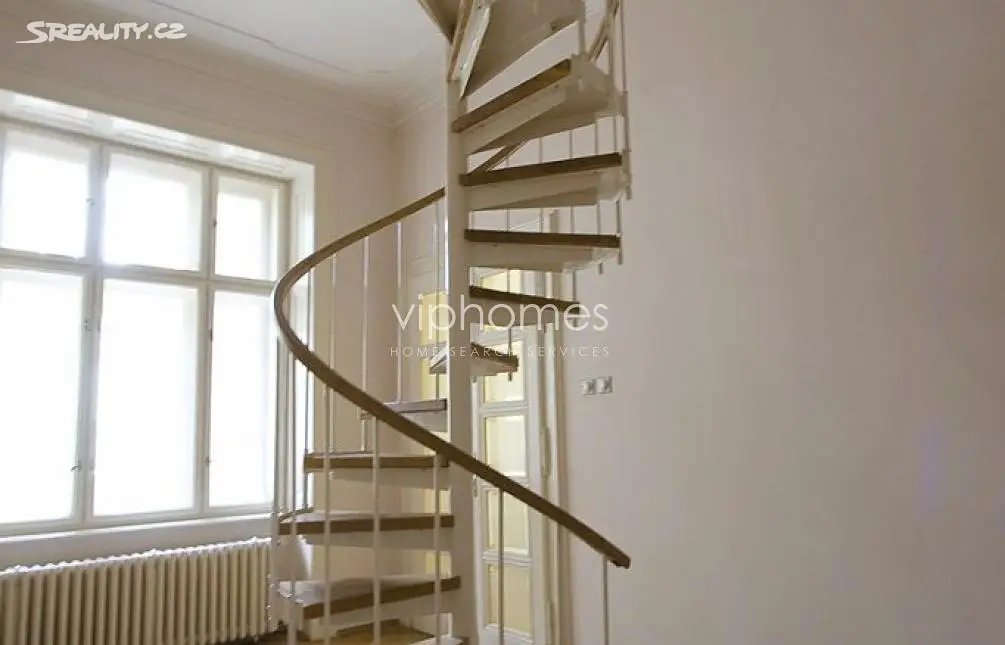 Pronájem bytu 6 pokojů a více 200 m², náměstí Míru, Praha 2 - Vinohrady