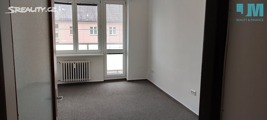 Pronájem bytu 3+1 75 m², Drobného, Nové Město na Moravě