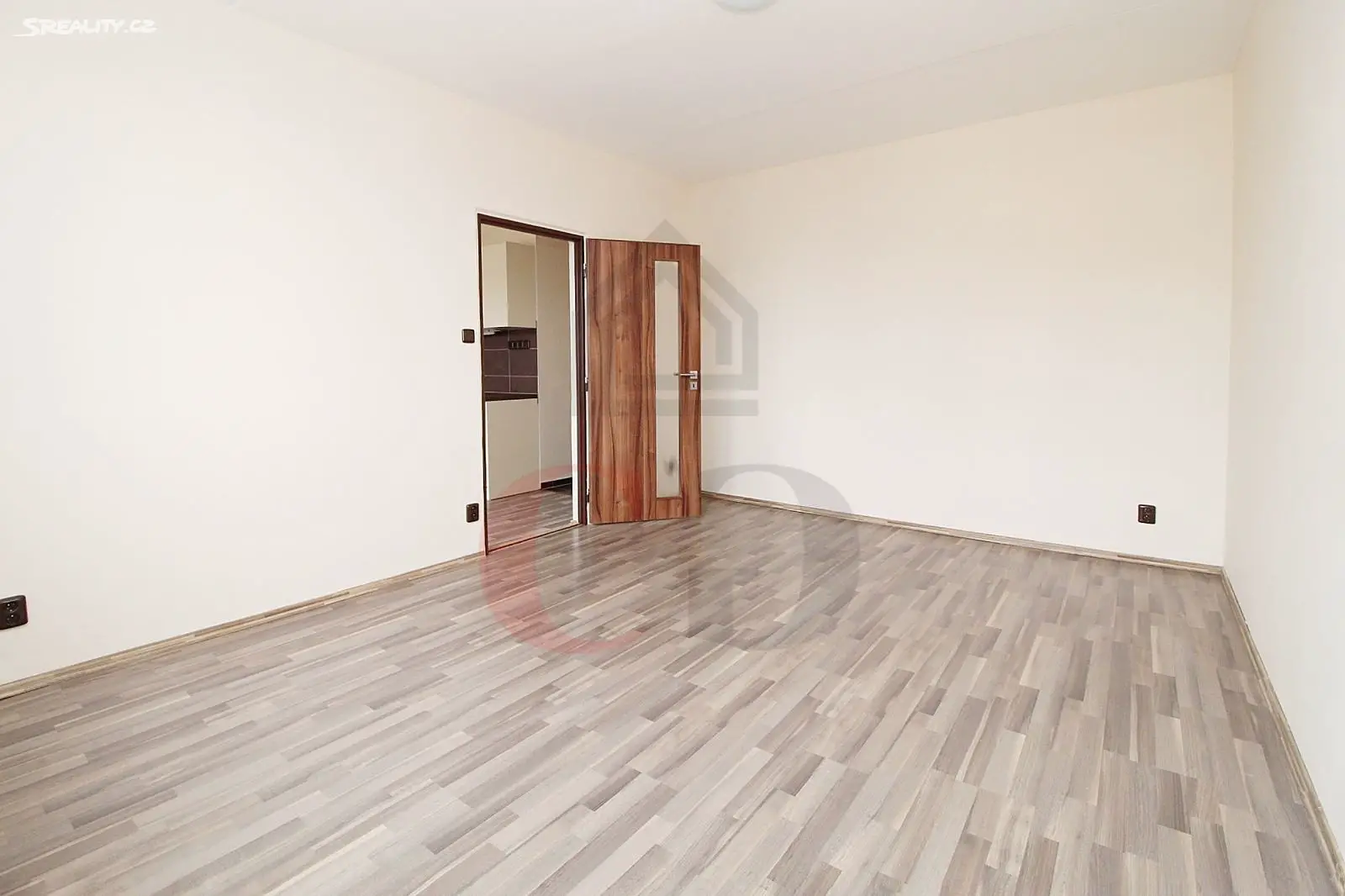 Prodej bytu 1+1 35 m², Na Dlouhých, Plzeň - Doubravka