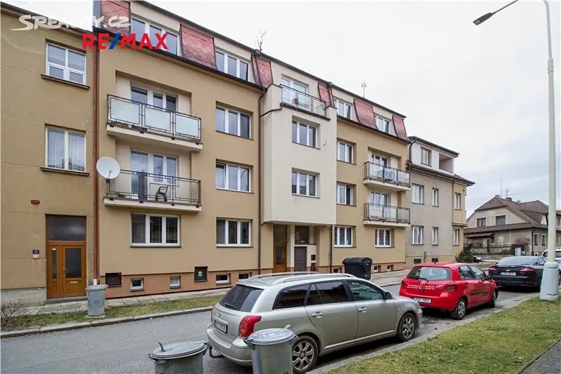 Prodej bytu 1+kk 28 m², Smolínova, Tábor