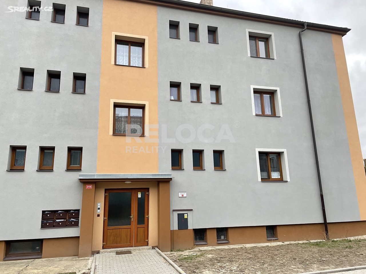 Prodej bytu 3+1 78 m², Dukelská, Milovice