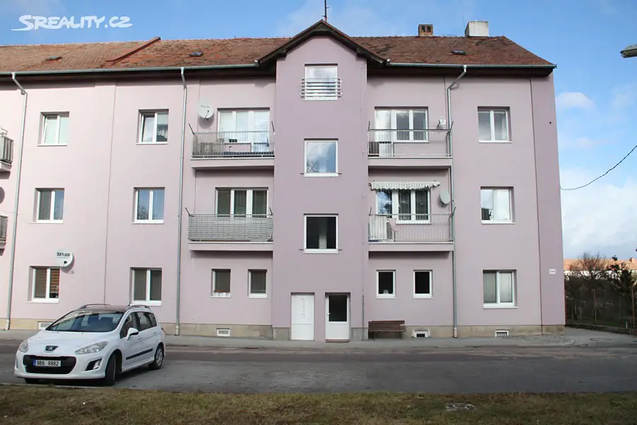 Prodej bytu 3+1 79 m², Šatov, okres Znojmo