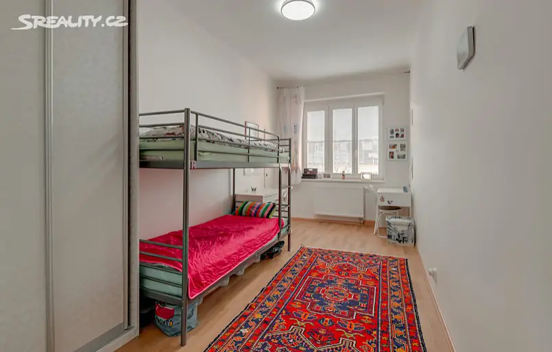 Prodej bytu 4+1 96 m², 5. května, Praha - Praha 4