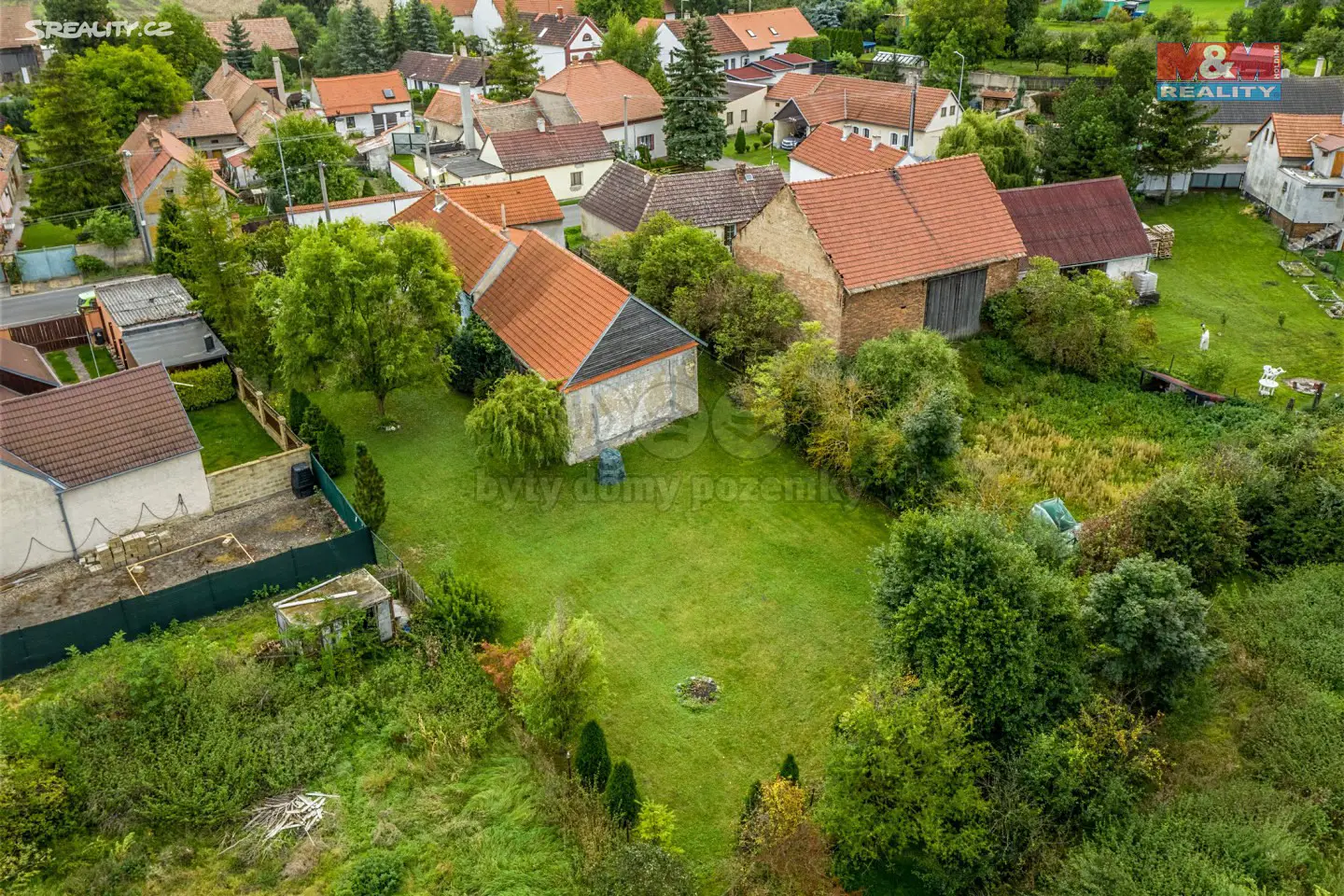 Prodej  chalupy 105 m², pozemek 932 m², Koštice - Vojnice, okres Louny