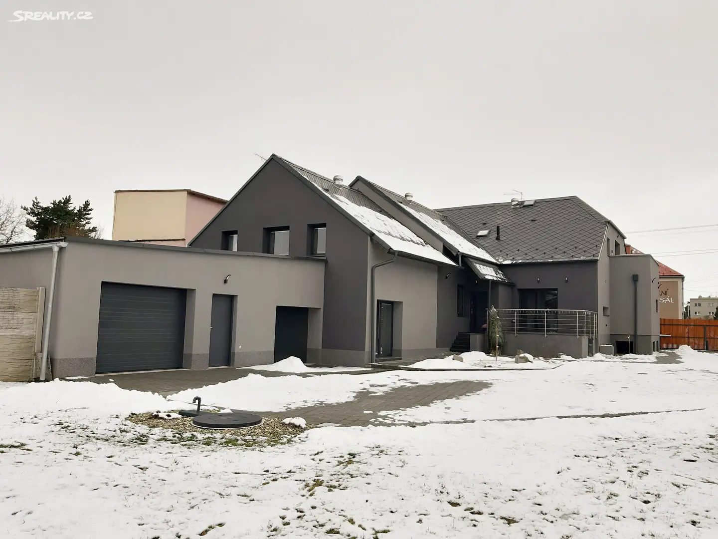 Prodej  rodinného domu 532 m², pozemek 1 376 m², Hněvošice, okres Opava