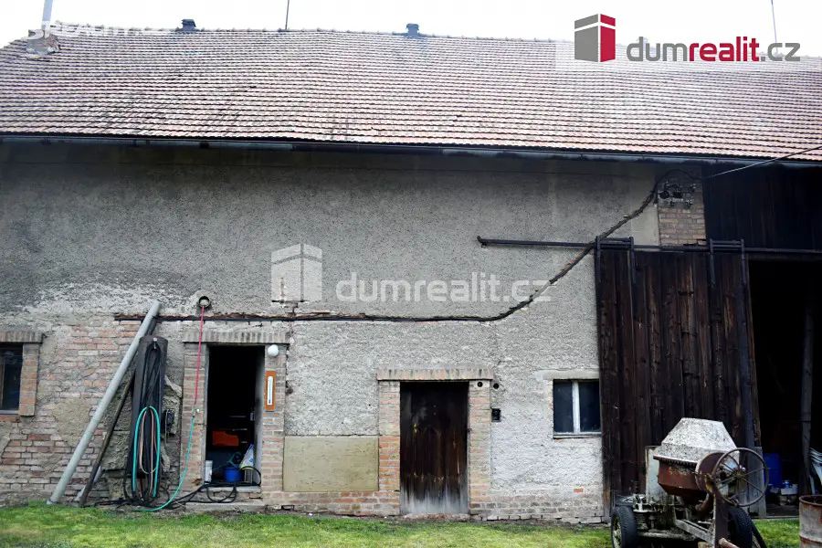 Prodej  stavebního pozemku 1 300 m², Vinařice, okres Mladá Boleslav