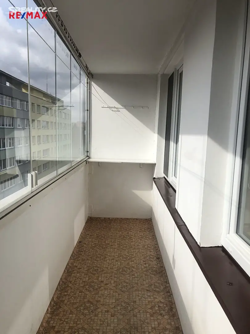 Pronájem bytu 1+1 33 m², Zálesí, Praha 4 - Krč
